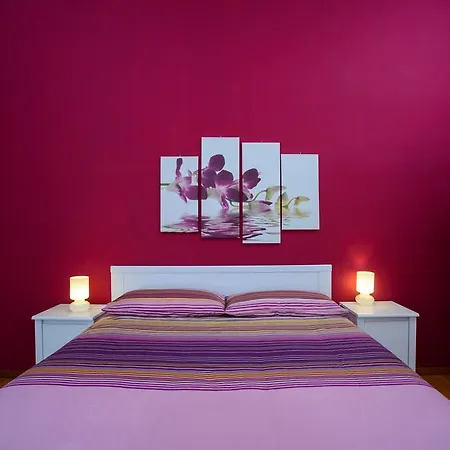 فندق مبيت وإفطار Eternal 4*