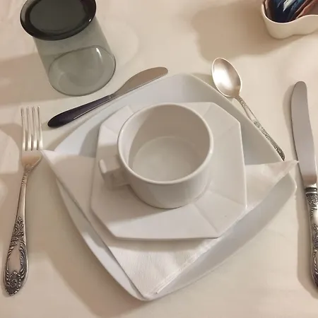 Bed and Breakfast Eternal