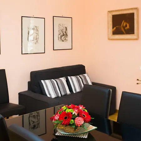 Alojamento de Acomodação e Pequeno-almoço Eternal