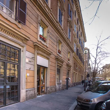 Eternal Alojamento de Acomodação e Pequeno-almoço Roma